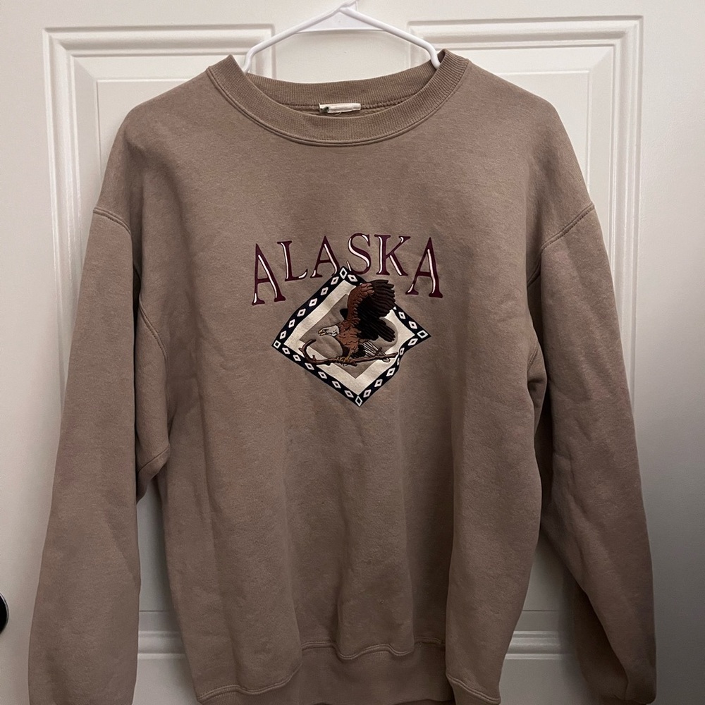 VINTAGE Alaska Tan Crewneck Sweatshirt